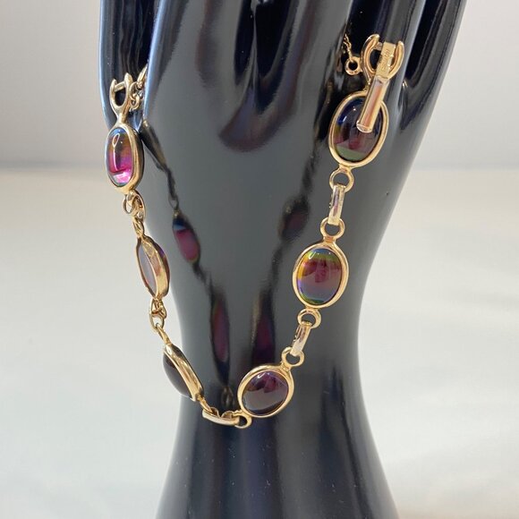 Sarah Coventry Gold-Tone Bracelet With Oval Rainbow Glass Cabochons & Safety Cha - Picture 2 of 14